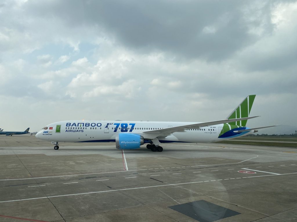 Bamboo Airways Boeing 787-9 Dreamliner (VN-A819) tại sân bay Nội Bài Hà Nội — tàu thân rộng cho chặng dài quốc tế, ảnh A320neoceo CC0 public domain