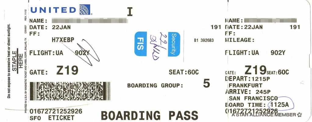 Đặt vé máy bay online qua đại lý cấp 1 Bay Cùng Halo - laptop boarding pass 2026