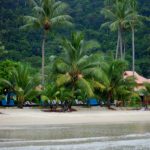 Combo Bay + Khách Sạn 2026 — Giảm 10-15% Đặt Riêng, Bảo Hiểm 100tr Free