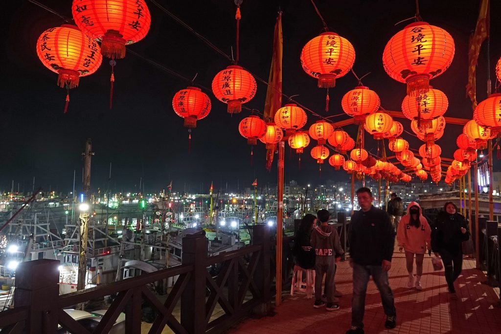 Khuyến mãi vé Huế 2026 - Vietjet 0Đ VNA Bamboo combo Festival Huế T6 năm chẵn