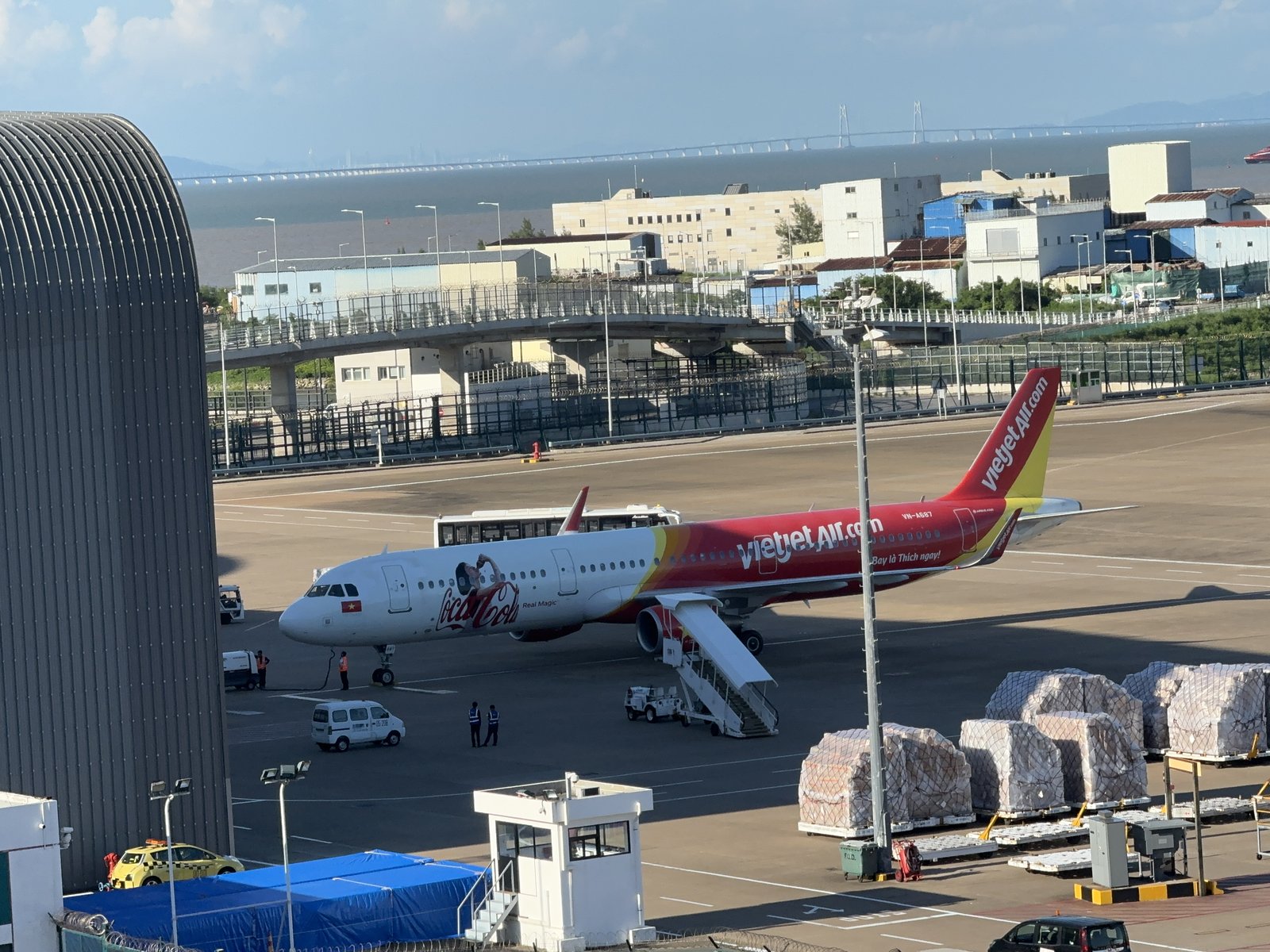 Vietjet Air VN-A687 tại sân bay Macau (MFM) ngày 09/07/2024 — chặng SGN-MFM thuộc 75+ đường bay quốc tế, ảnh LN9267 CC-BY-SA